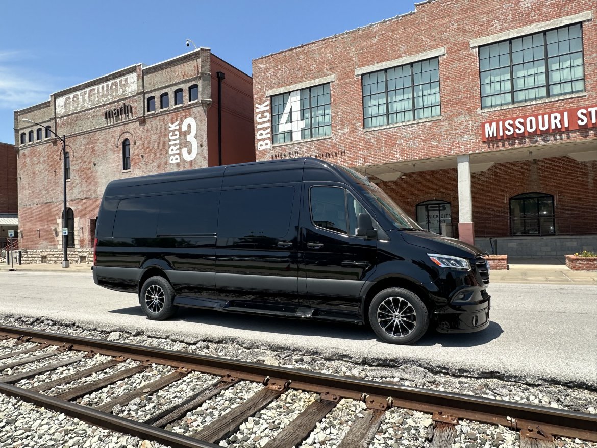 Sprinter for Sale in Springfield, MO - Photo 33