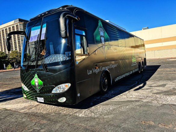 2007 BCI Falcon 45 Limo Bus for Sale in Las Vegas, NV - Photo 2