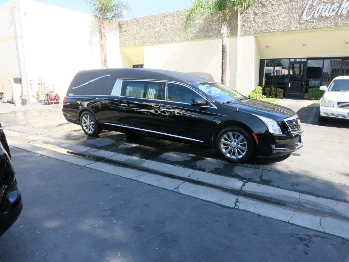 Funeral for sale: 2016 Cadillac XTS by Superior Coach