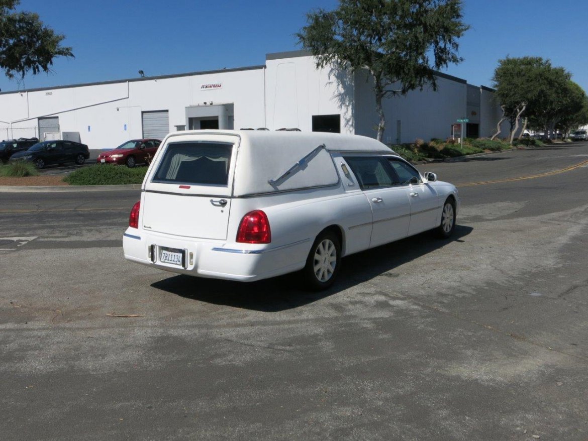 Funeral for Sale in Carson, CA - Photo 5