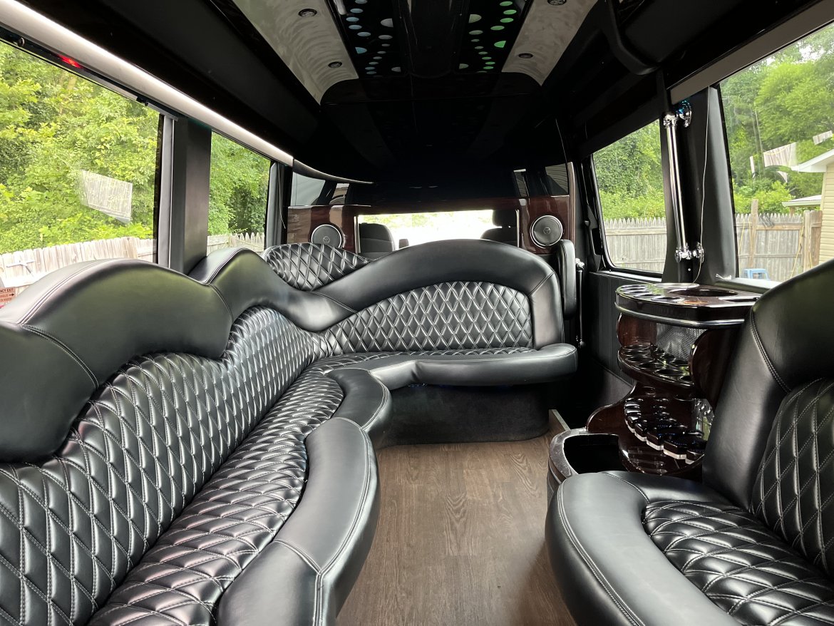 Limousine for Sale in Pasadena, MD - Photo 7