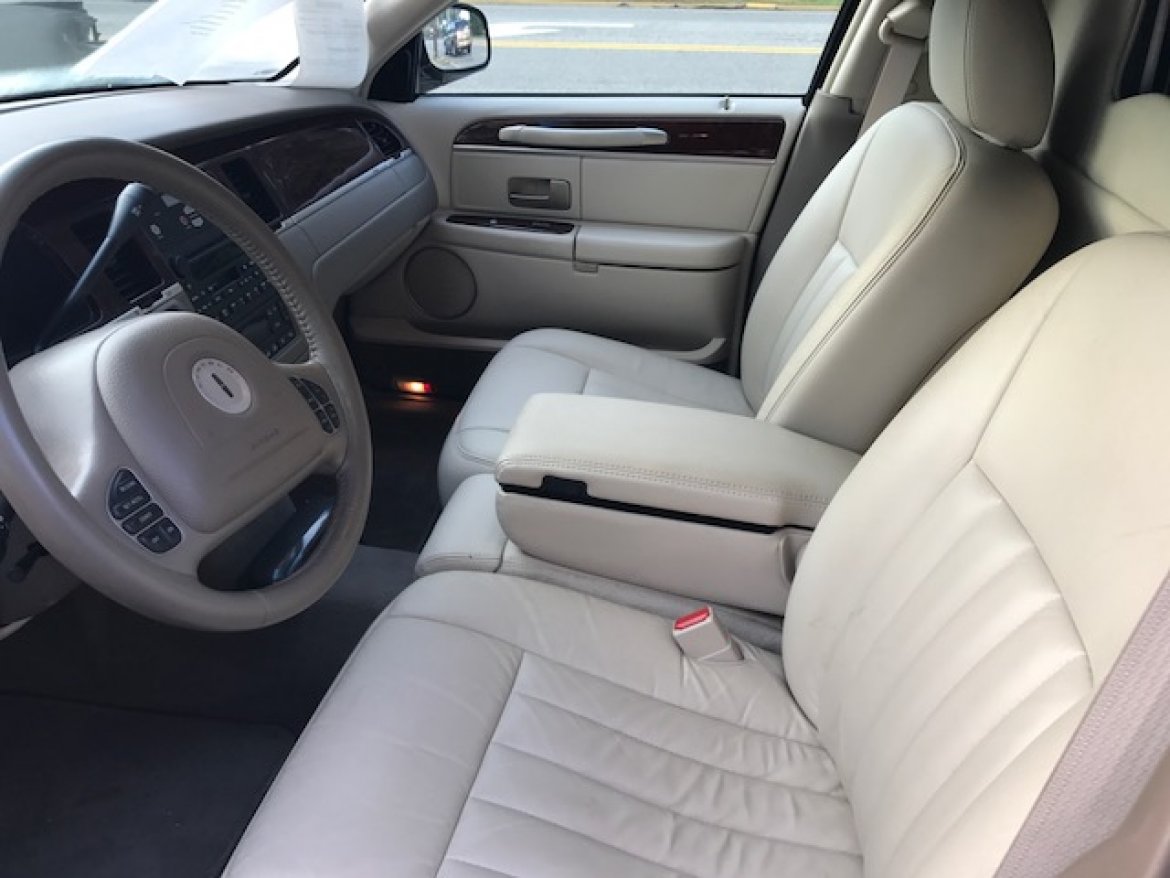 Photo of Limousine for sale: 2003 Lincoln Town Car 120&quot; by Tiffany
