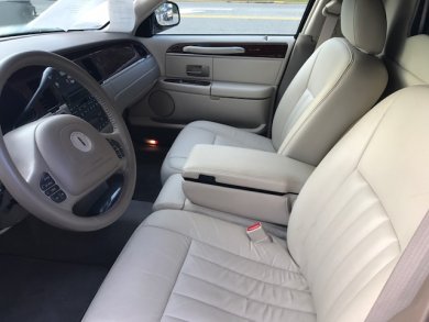 2003 Lincoln Town Car Limousine for Sale in Caldwell, New Jersey, US - Photo 4