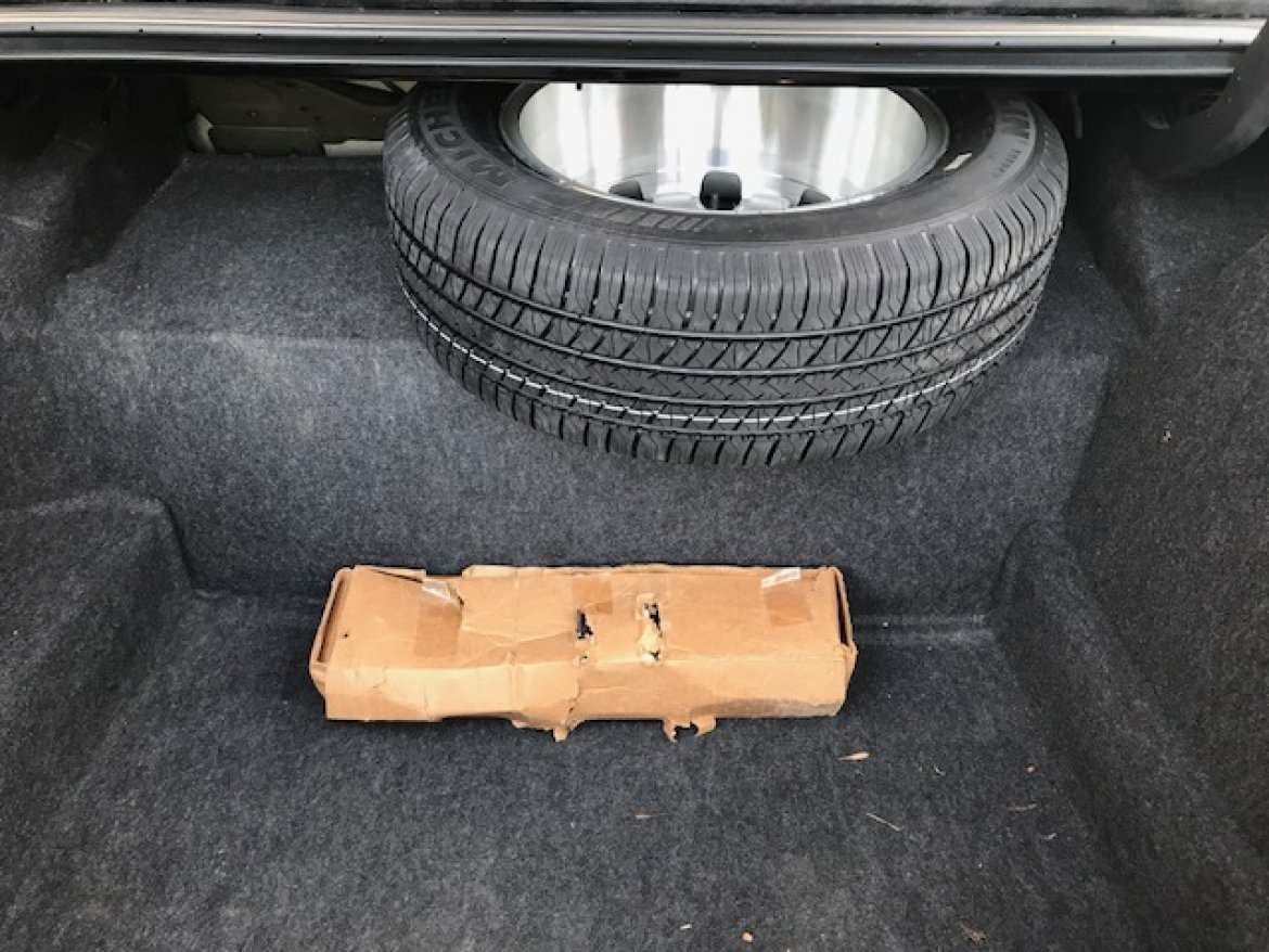 Photo of Limousine for sale: 2003 Lincoln Town Car 120&quot; by Tiffany