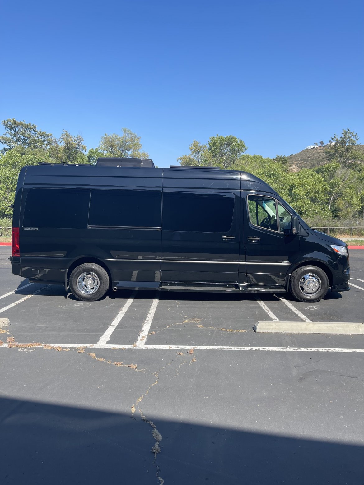 CEO SUV Mobile Office for Sale in La Mesa, CA - Photo 7