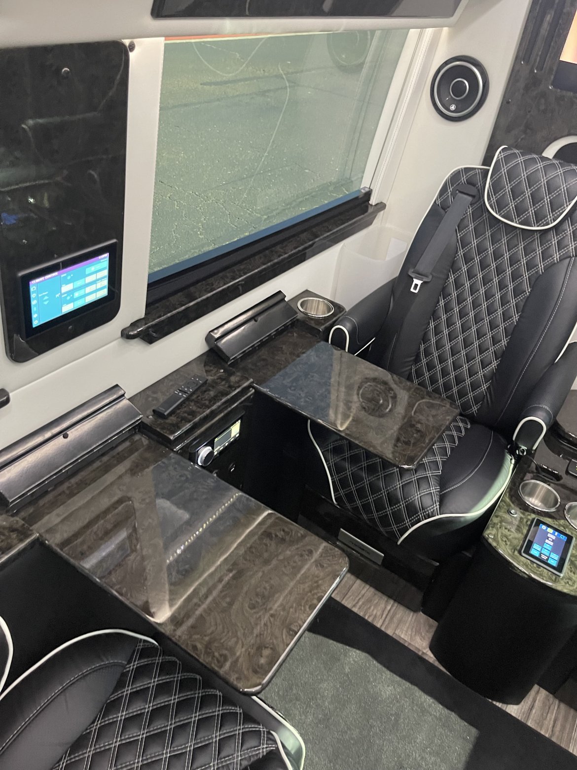 CEO SUV Mobile Office for Sale in La Mesa, CA - Photo 20