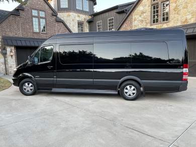 2017 Mercedes-Benz 2500 Sprinter for Sale in DFW, TX - Photo 2