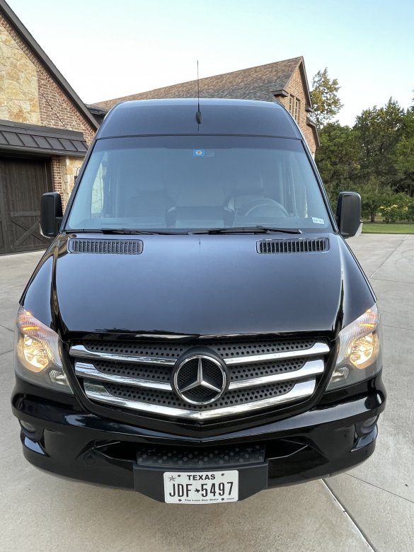 2017 Mercedes-Benz 2500 Sprinter for Sale in DFW, TX - Photo 3