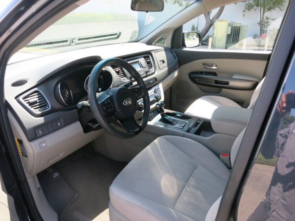 2016 Kia Sedona LX Van