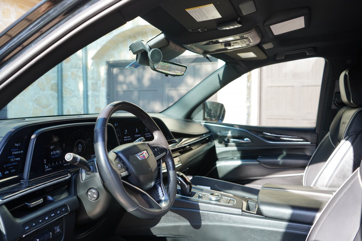 CEO SUV Mobile Office for Sale in Ontario, CA - Photo 9