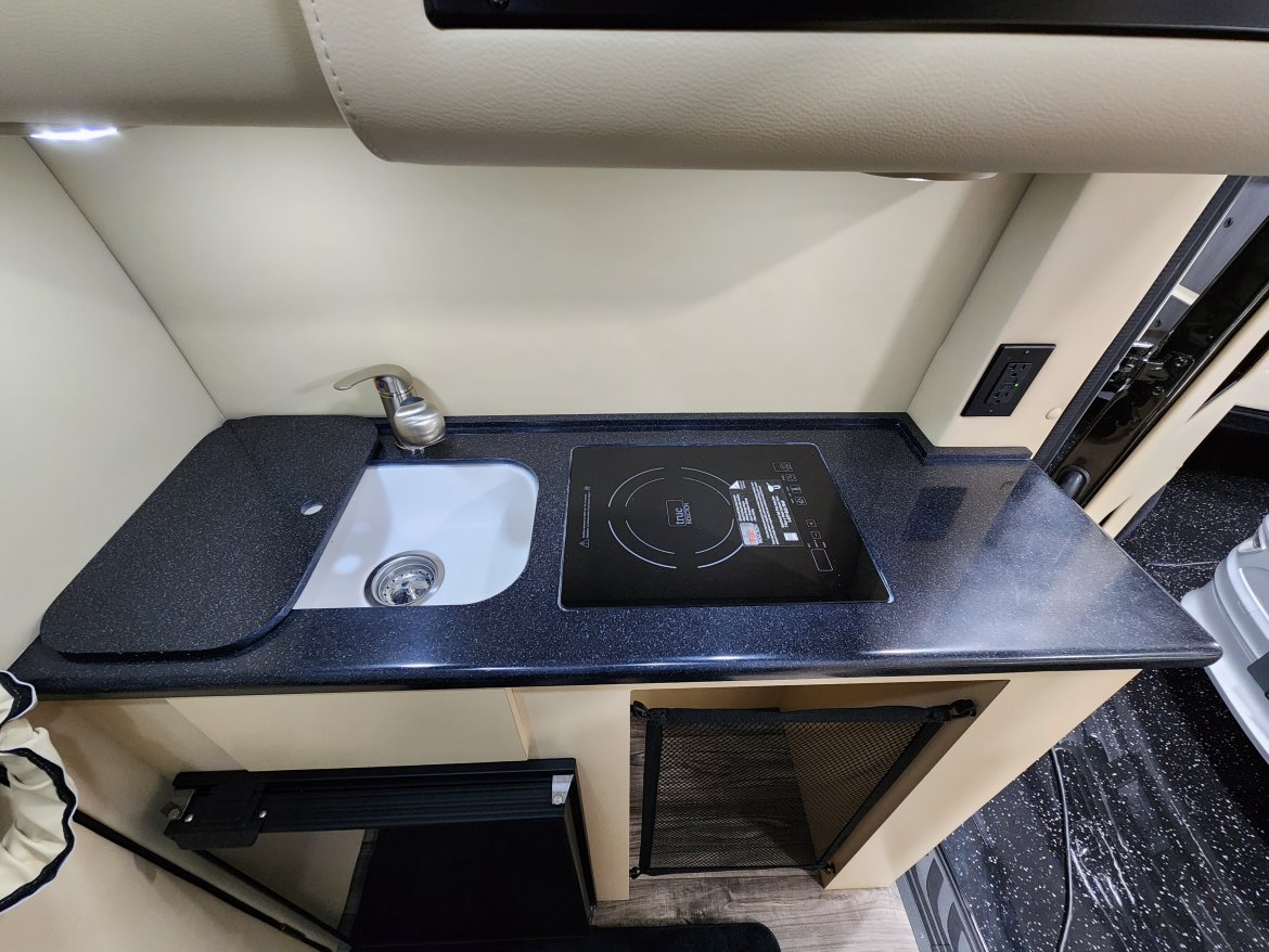 Sprinter for Sale in Houston, TX - Photo 11