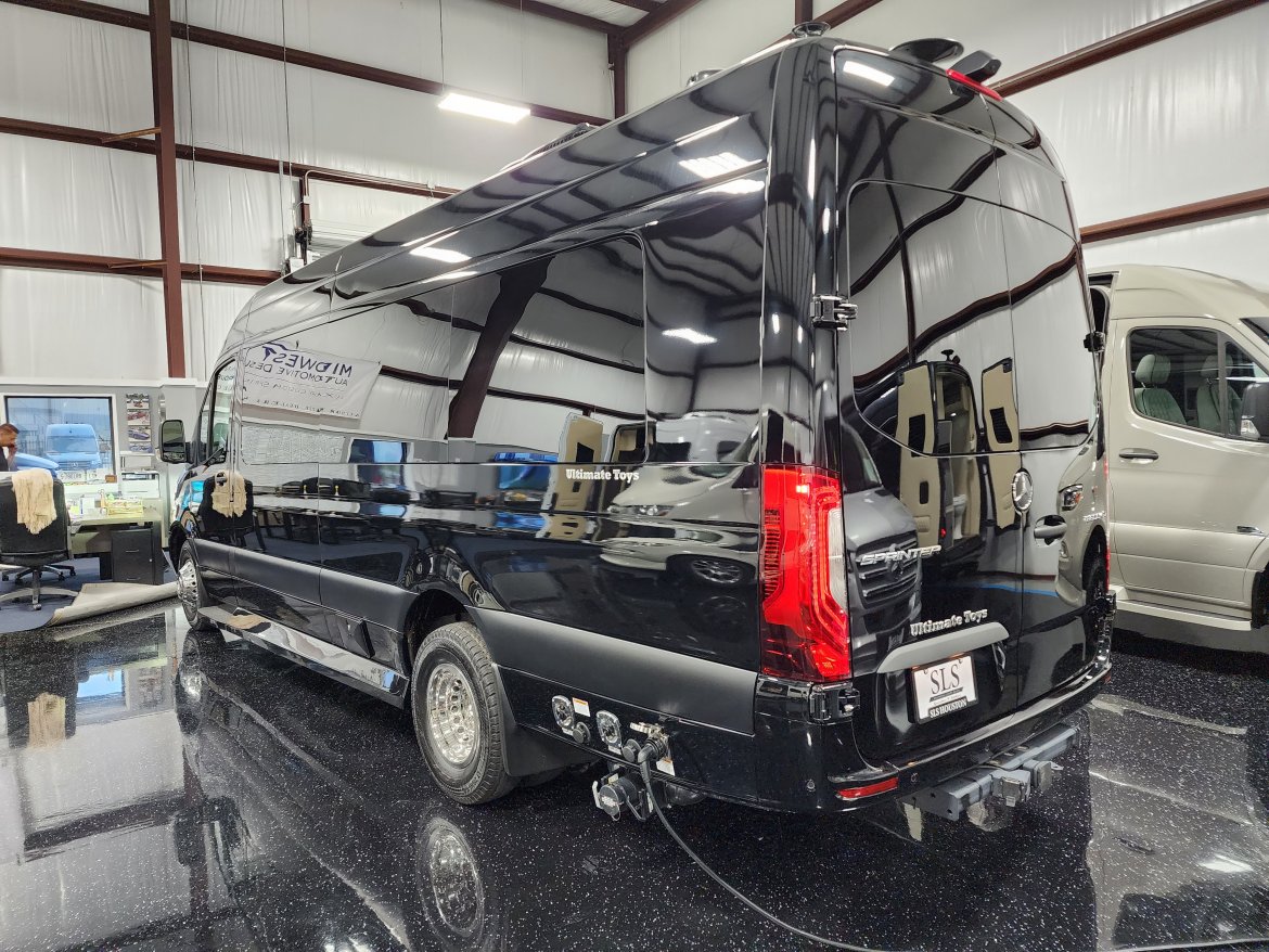 Sprinter for Sale in Houston, TX - Photo 17