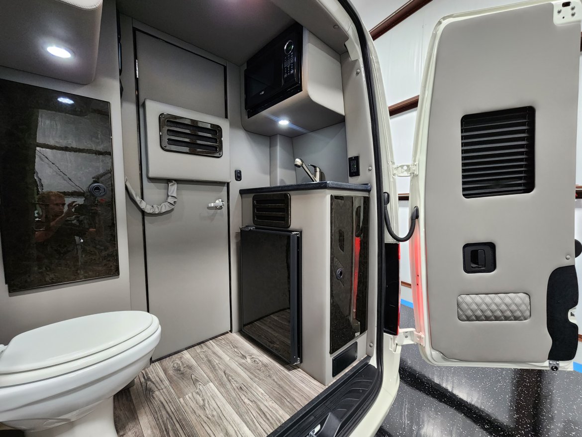 Sprinter for Sale in Houston, TX - Photo 7