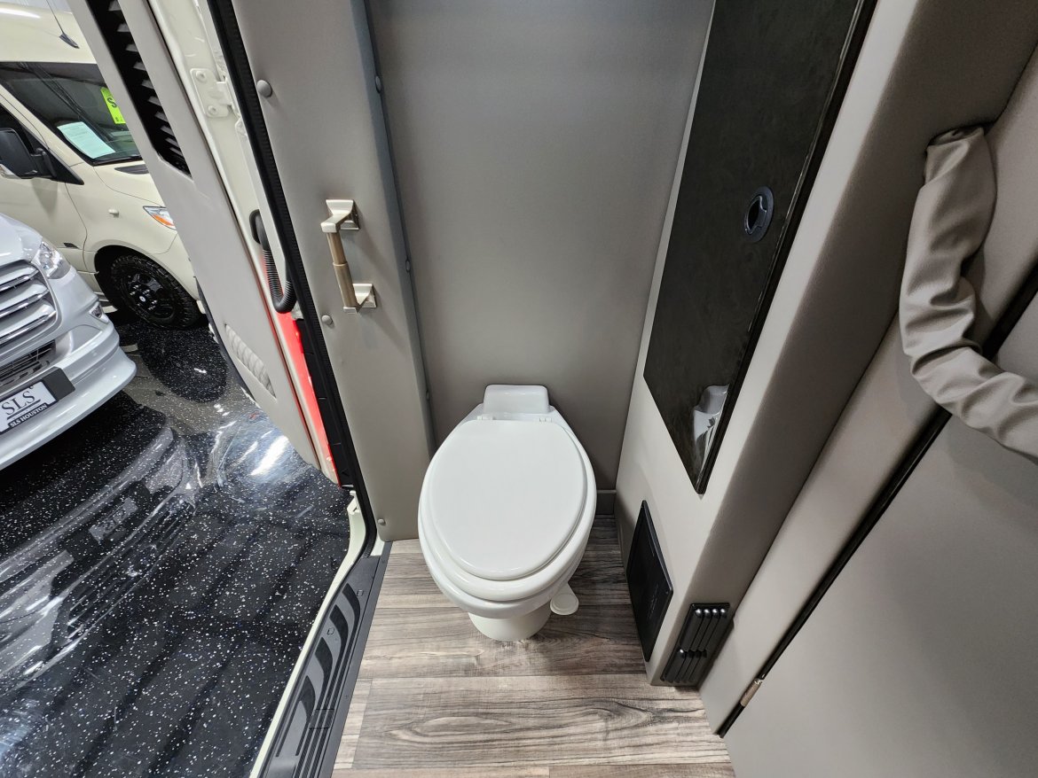 Sprinter for Sale in Houston, TX - Photo 9