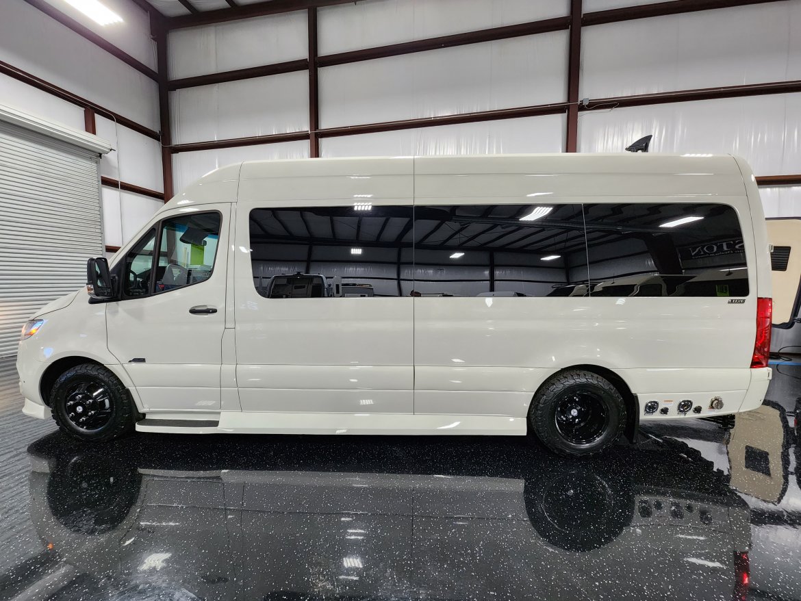 Sprinter for Sale in Houston, TX - Photo 16