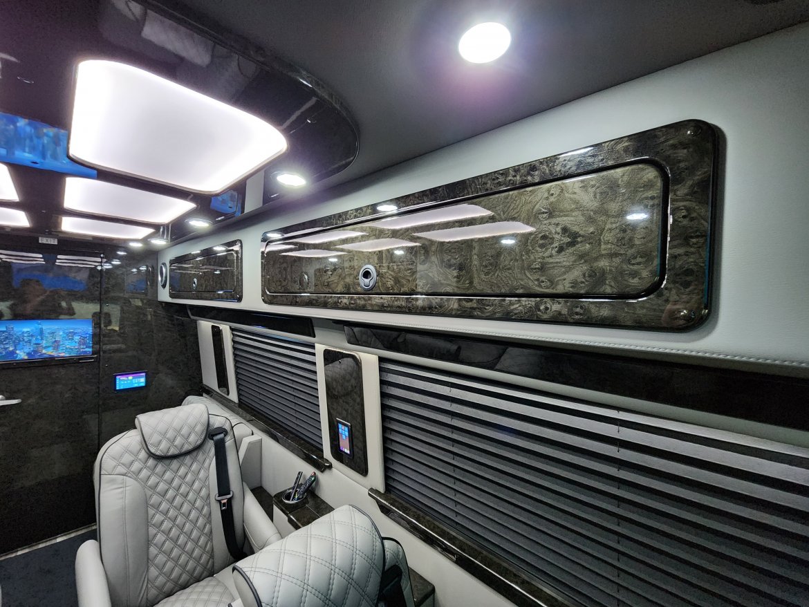 Sprinter for Sale in Houston, TX - Photo 43