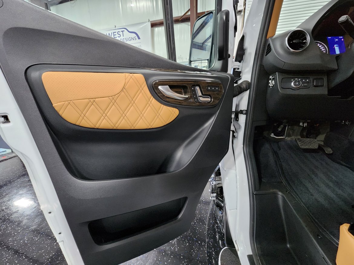 Sprinter for Sale in Houston, TX - Photo 16