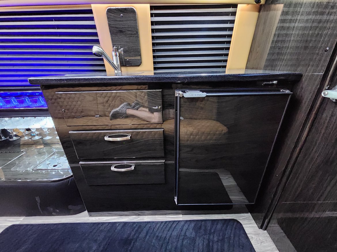 Sprinter for Sale in Houston, TX - Photo 43