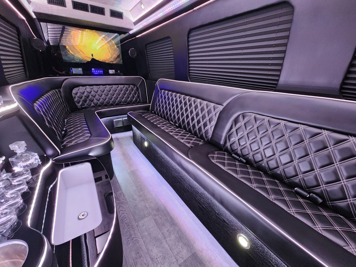 Sprinter for Sale in Houston, TX - Photo 31