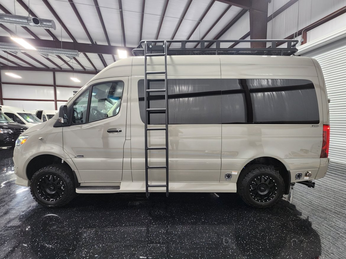 Sprinter for Sale in Houston, TX - Photo 2