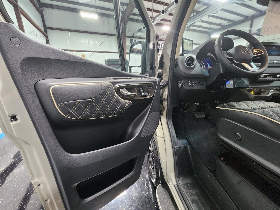 Sprinter for Sale in Houston, TX - Photo 18