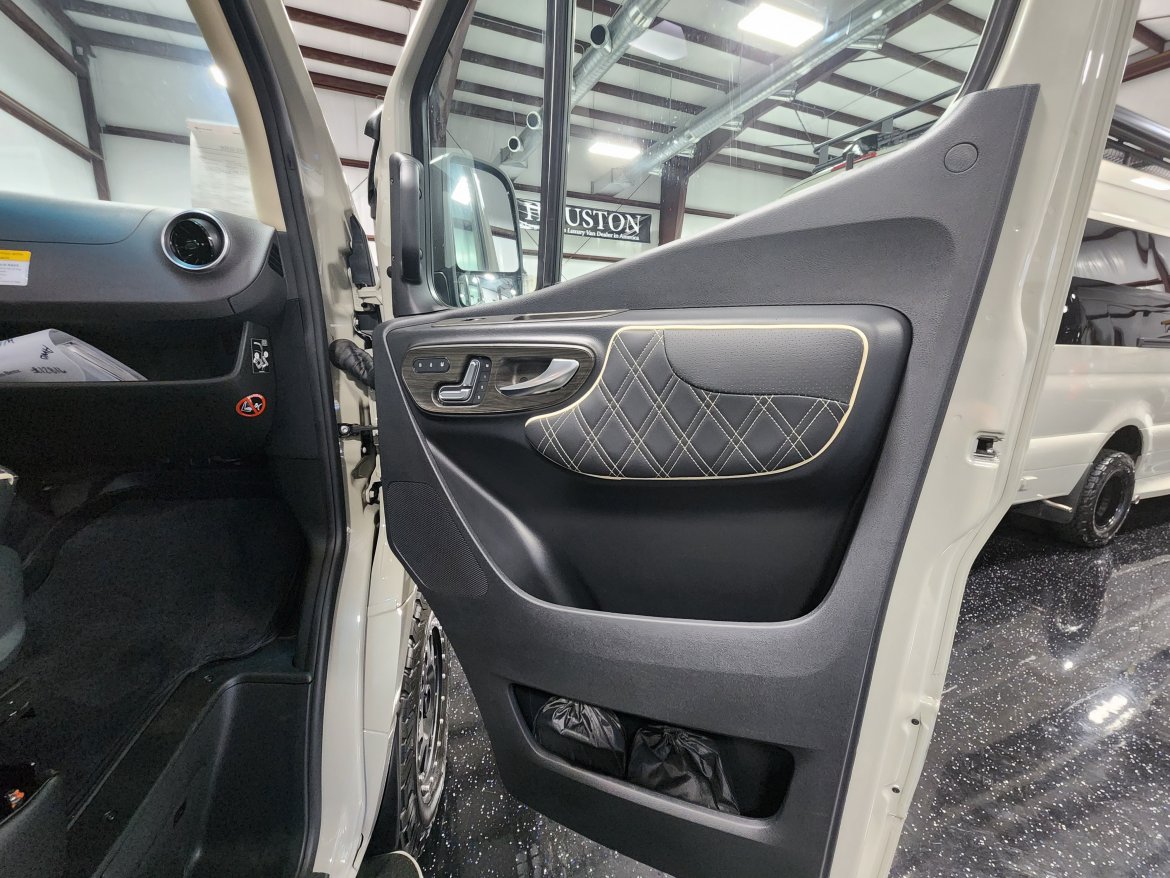 Sprinter for Sale in Houston, TX - Photo 27