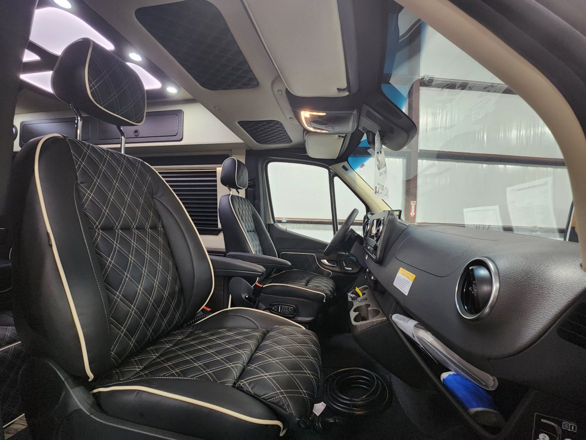 Sprinter for Sale in Houston, TX - Photo 29