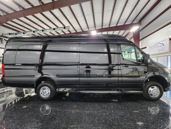 2024 Mercedes-Benz Business Class AWD Sprinter for Sale in Houston, TX - Photo 2