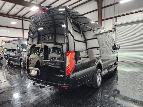 2024 Mercedes-Benz Business Class AWD Sprinter for Sale in Houston, TX - Photo 3