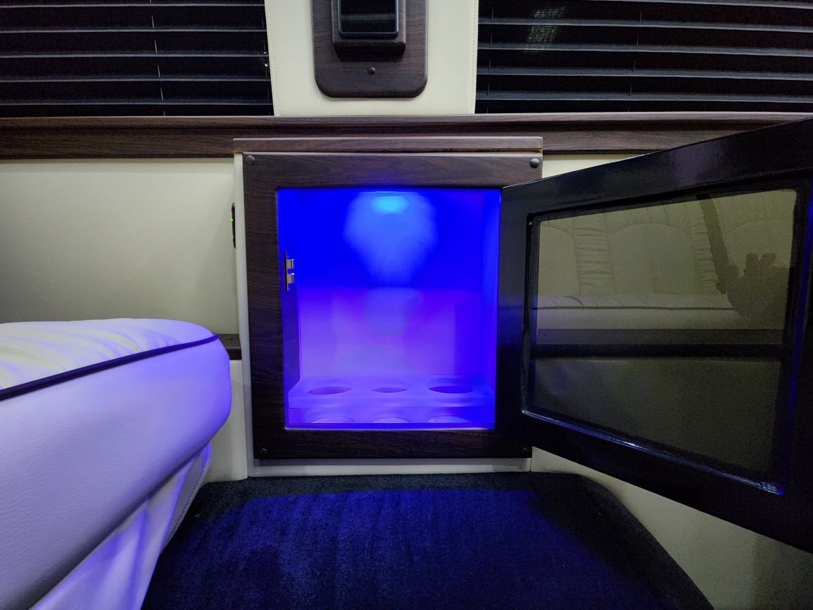 Sprinter for Sale in Houston, TX - Photo 40