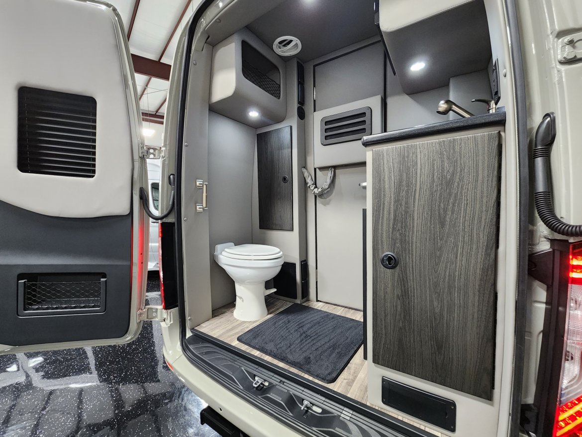 Sprinter for Sale in Houston, TX - Photo 7