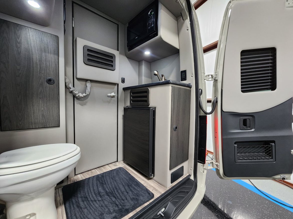 Sprinter for Sale in Houston, TX - Photo 8