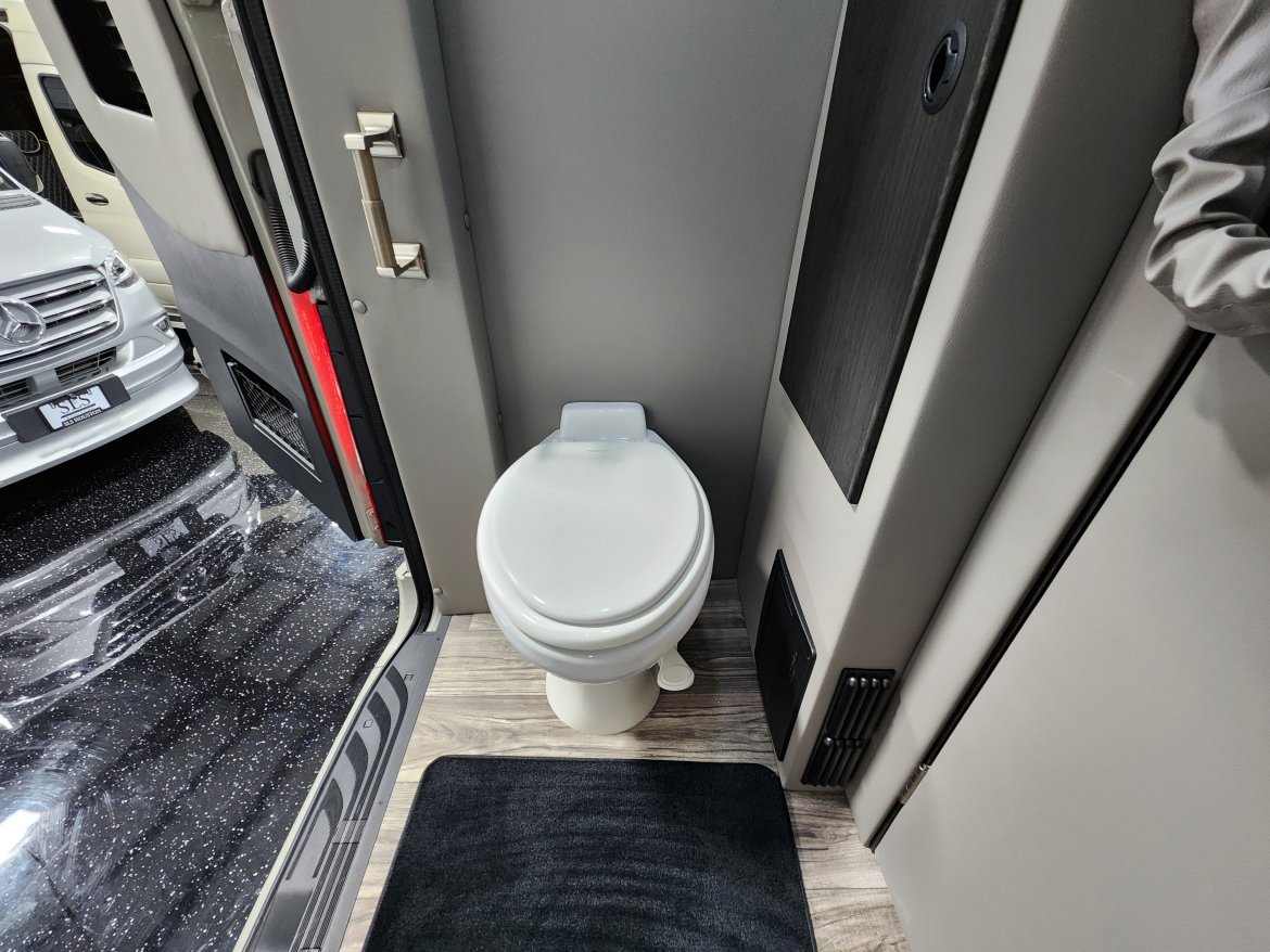 Sprinter for Sale in Houston, TX - Photo 12