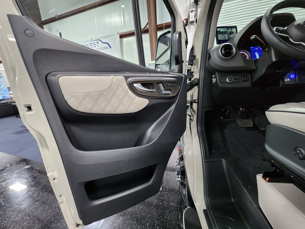 Sprinter for Sale in Houston, TX - Photo 17
