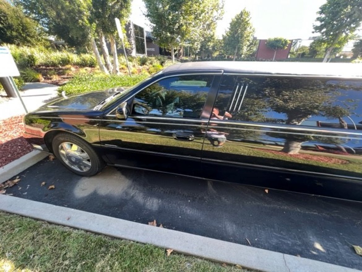 Limousine for Sale in Newport Beach, CA - Photo 14