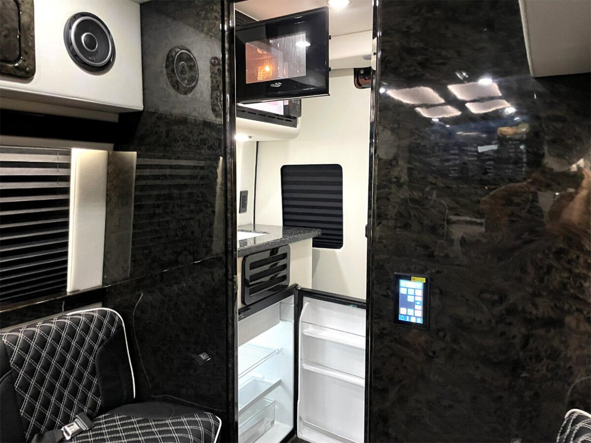 Sprinter for Sale in Elkhart, IN - Photo 9