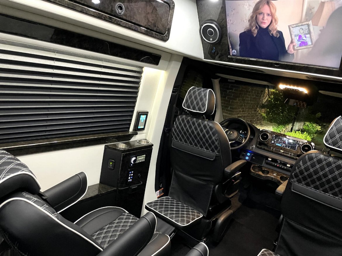 Sprinter for Sale in Elkhart, IN - Photo 14