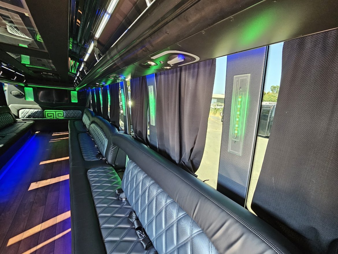 2015 GRECH Ford F650 - New Interior built into a Limo in 2022 Limo Bus - Photo 3