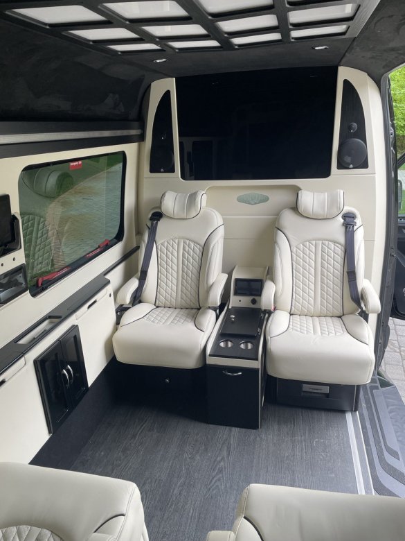 2020 Mercedes-Benz Sprinter 3500 SS Sprinter for Sale in Locust Grove, VA - Photo 3