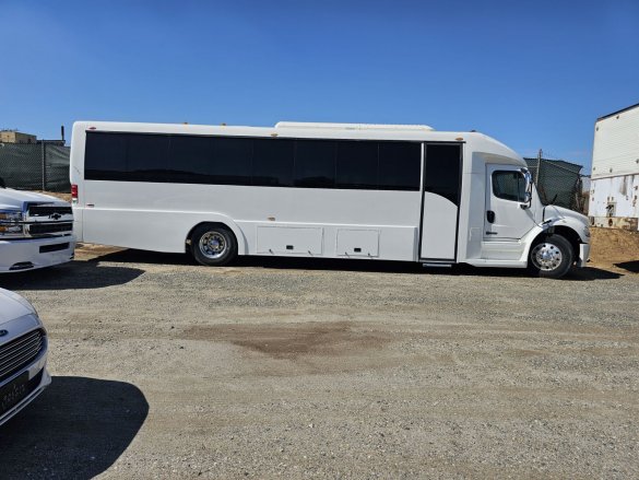 2018 Executive Coach Builders Freightliner M2  Shuttle Bus