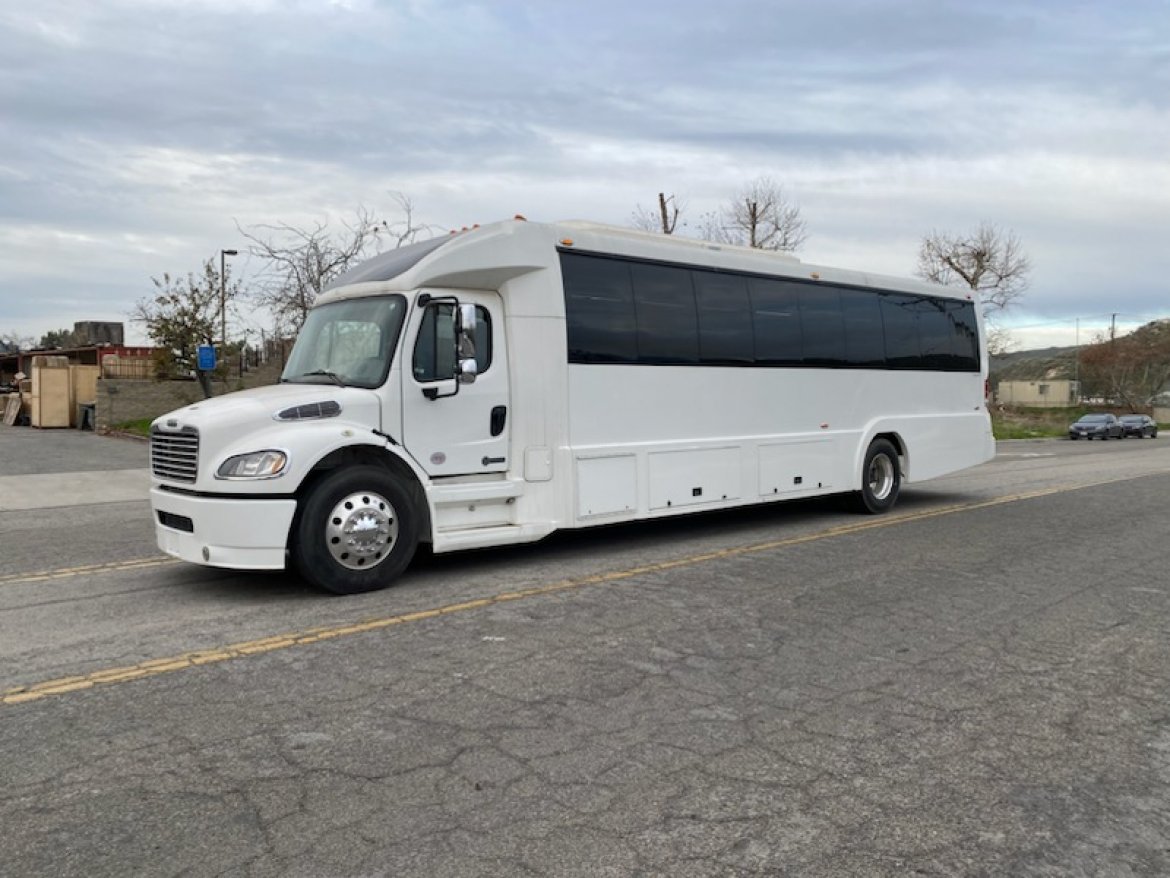 Shuttle Bus for sale: 2018 Freightliner M2 40&quot; by Executive Coach Builders