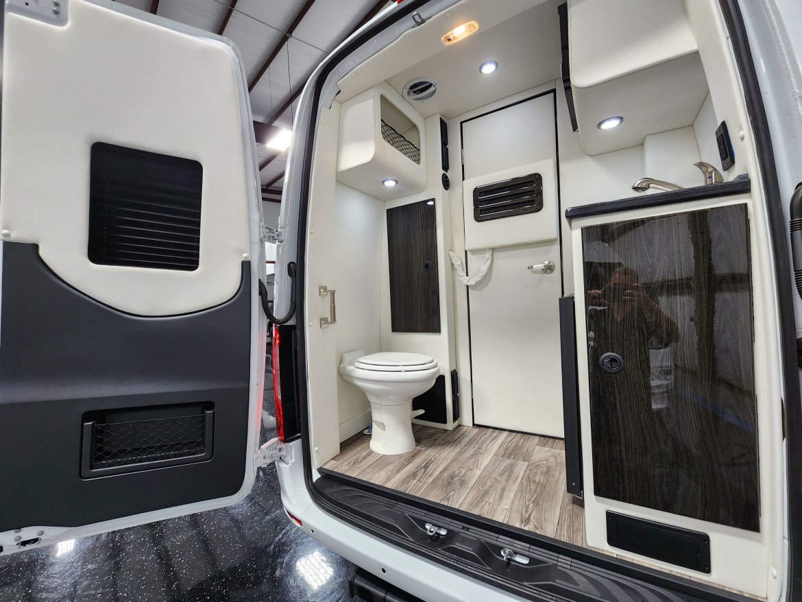 Sprinter for Sale in Houston, TX - Photo 6