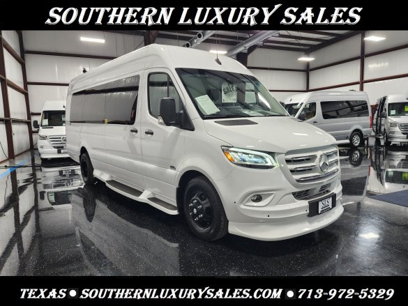 2024 Mercedes-Benz Daycruiser D6 with Partition Sprinter for Sale in Houston, TX - Main Photo