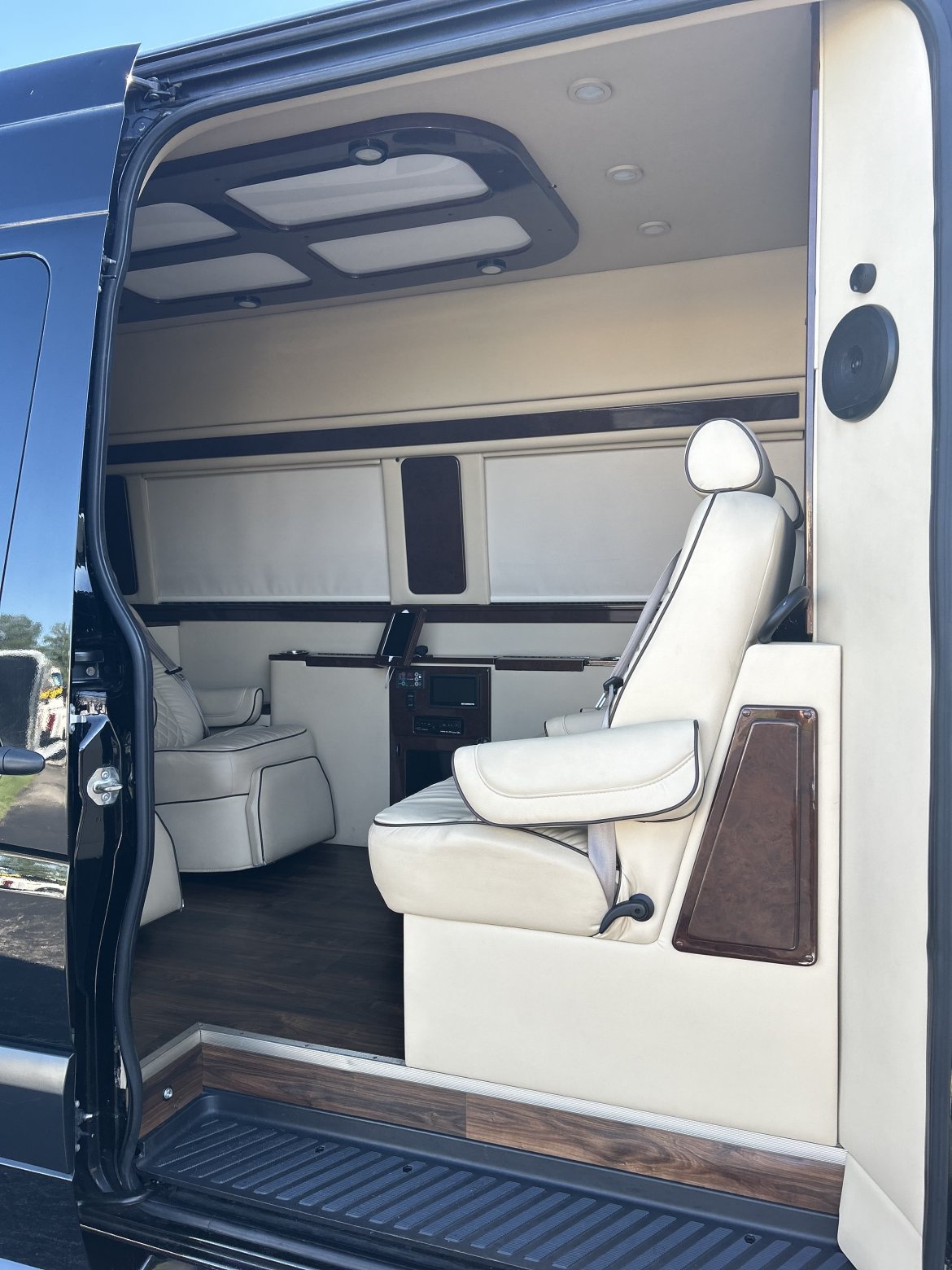 Sprinter for Sale in Chesterfield, MO - Photo 12