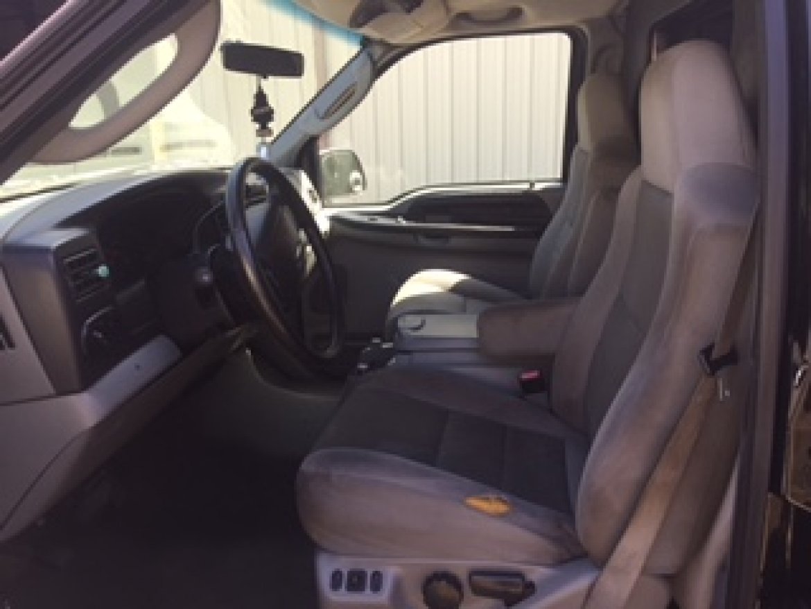 Photo of SUV for sale: 2005 Ford Excursion