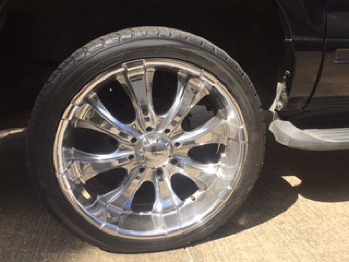 Photo of SUV for sale: 2005 Ford Excursion