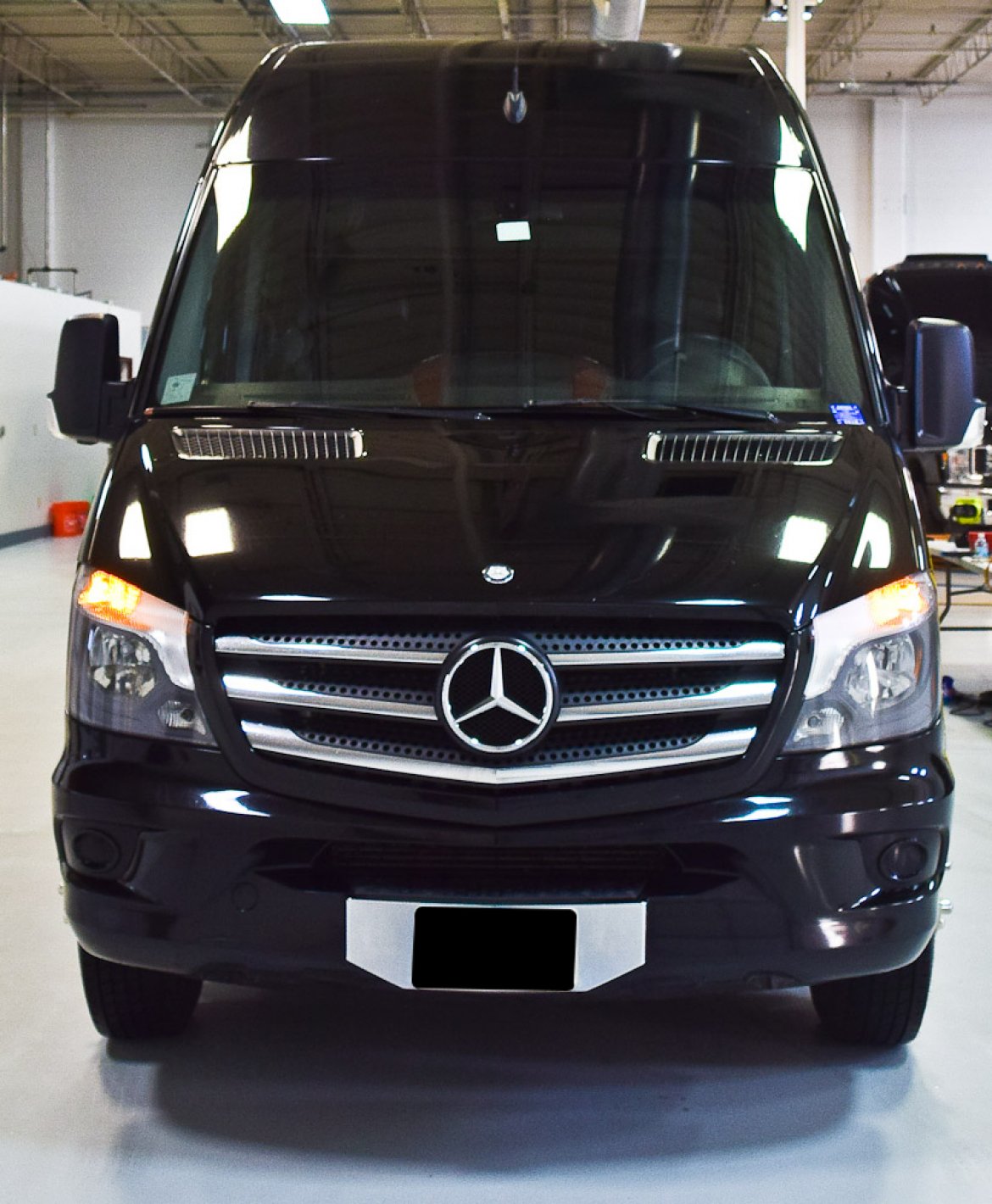 Executive Shuttle for Sale in Stewartville, MN - Photo 6