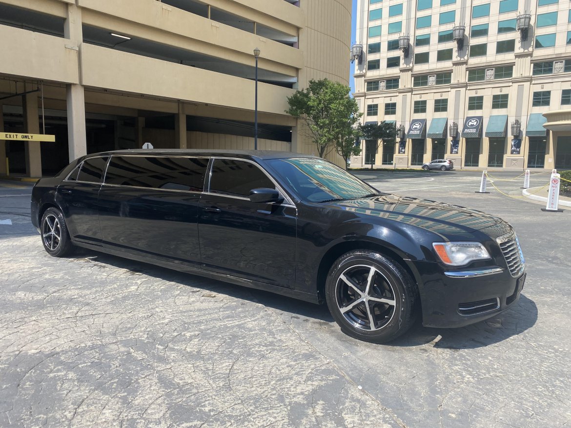 Limousine for sale: 2014 Chrysler 300 70&quot; by Specialty Builders