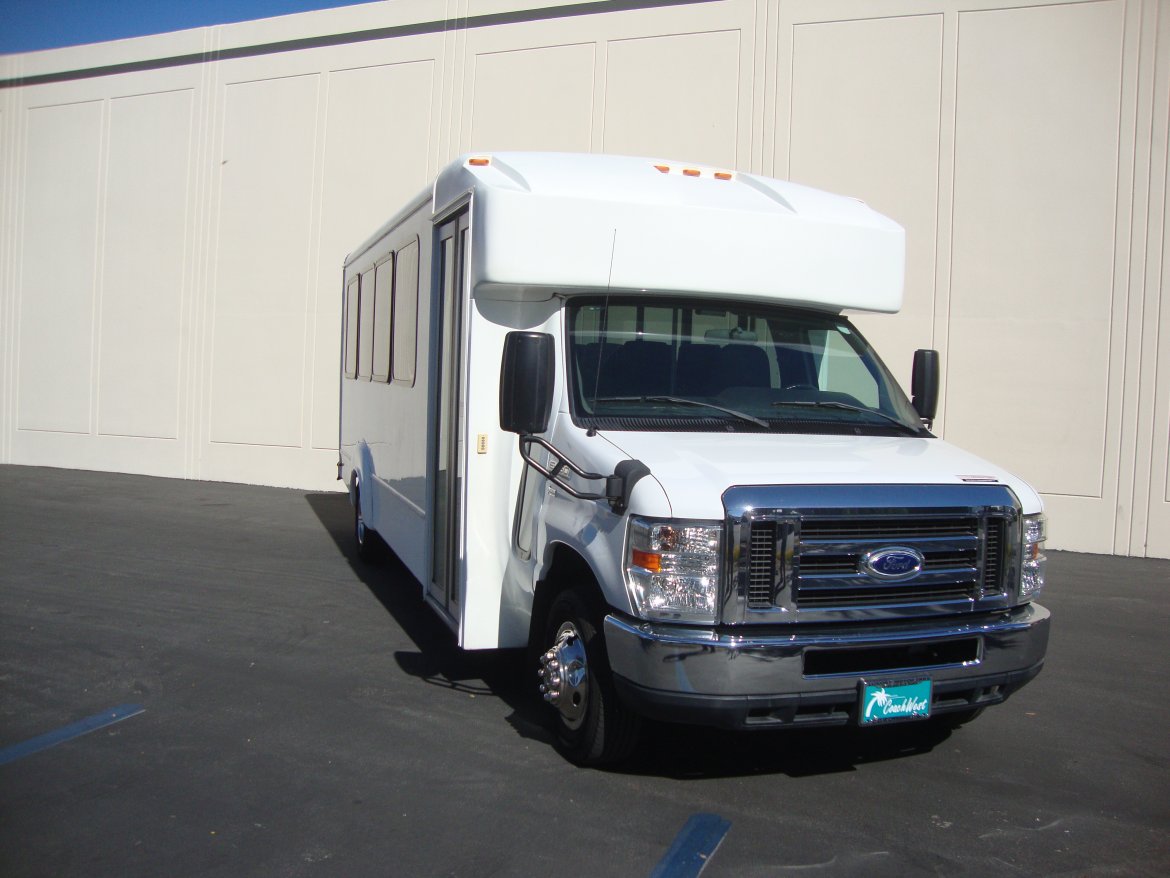 Photo of Shuttle Bus for sale: 2014 Ford E-450 by Goshen