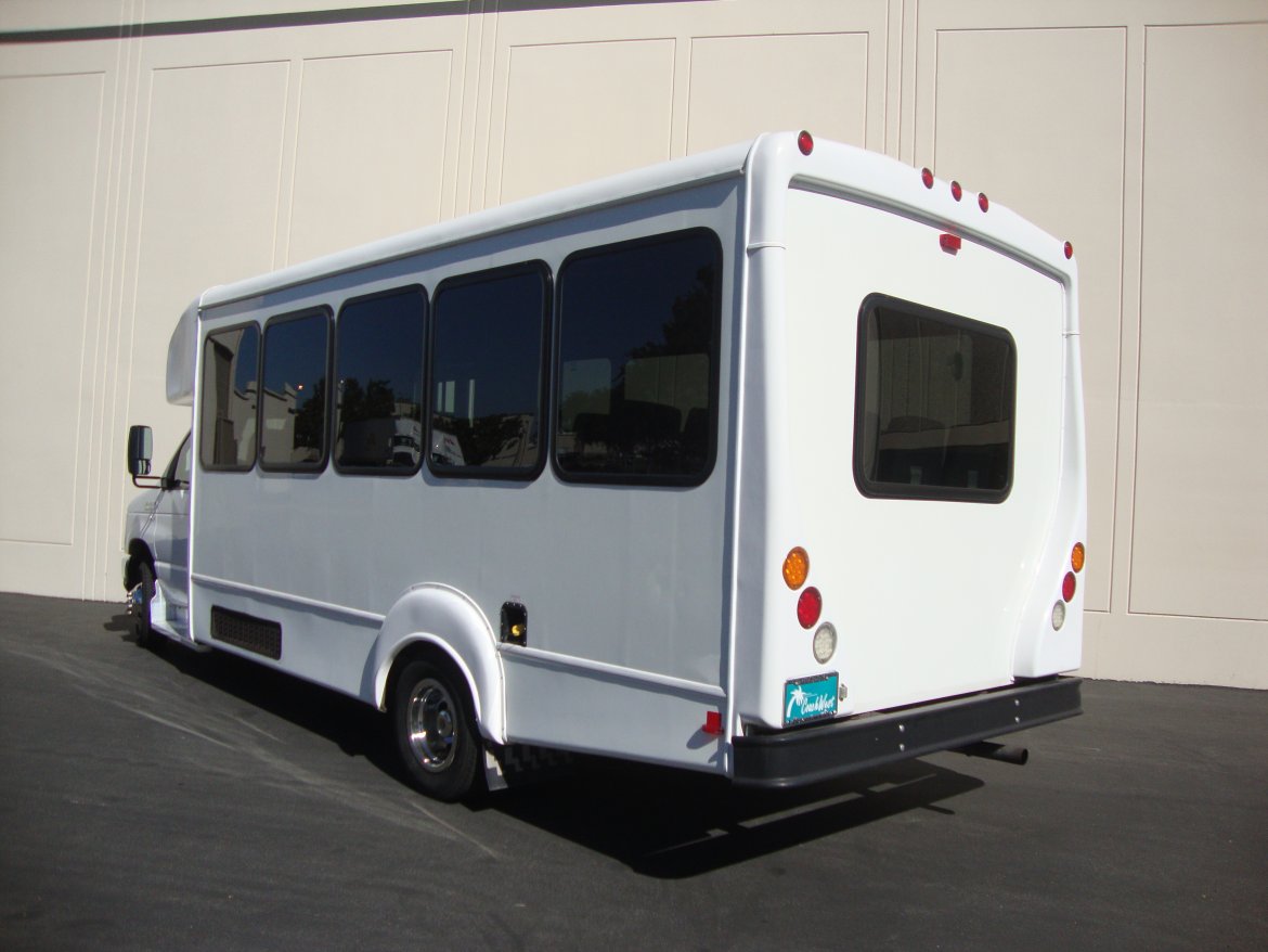 Photo of Shuttle Bus for sale: 2014 Ford E-450 by Goshen